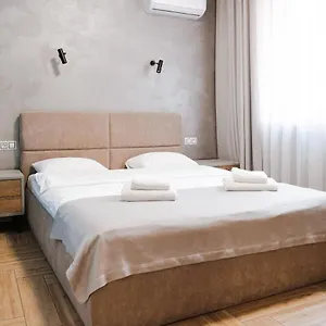 Cityapartments Akademmistechko Apartment
